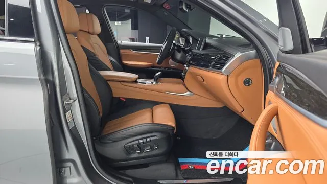 BMW X6 2018 thumb 11