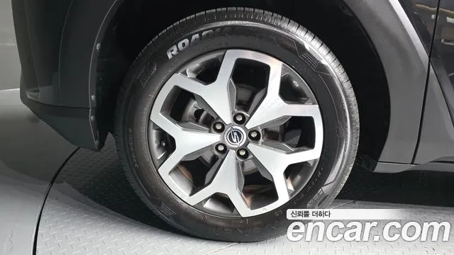 KG_Mobility_Ssangyong Torres 2022 thumb 5