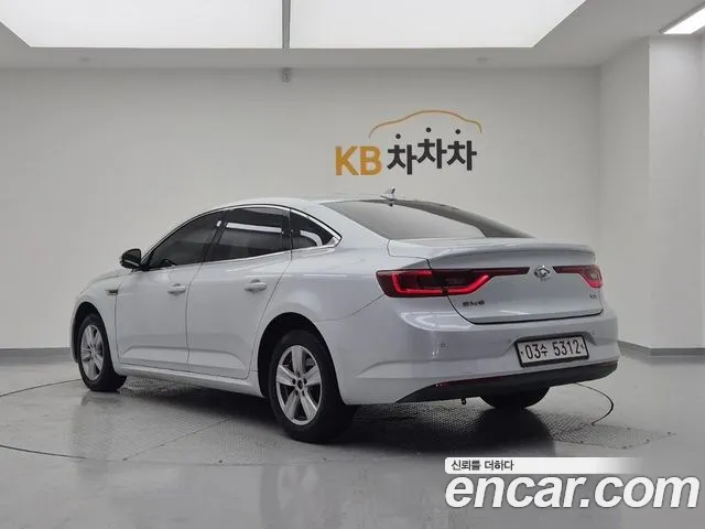 Renault-KoreaSamsung Megane 2017 thumb 3