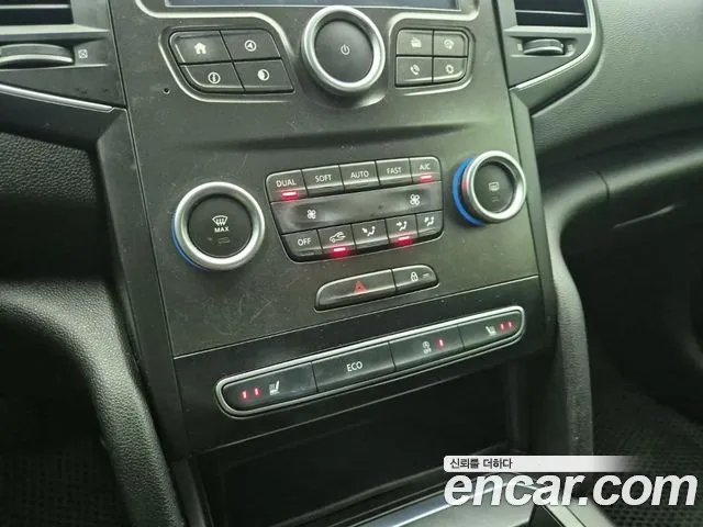 Renault-KoreaSamsung Megane 2017 thumb 10