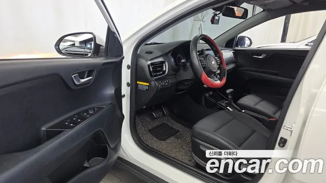 Kia Stonic 2019 thumb 10