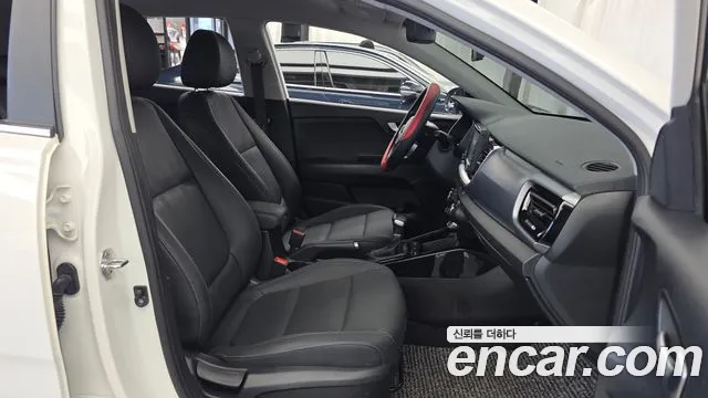 Kia Stonic 2019 thumb 11
