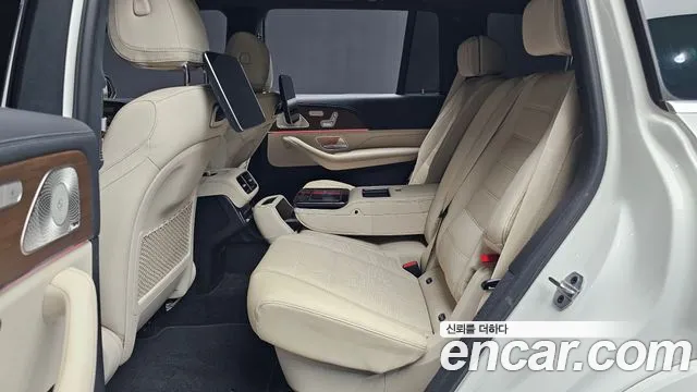 Mercedes-Benz GLS 2021 thumb 12