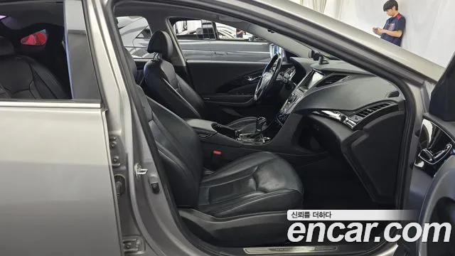 Hyundai Grandeur 2011 thumb 11