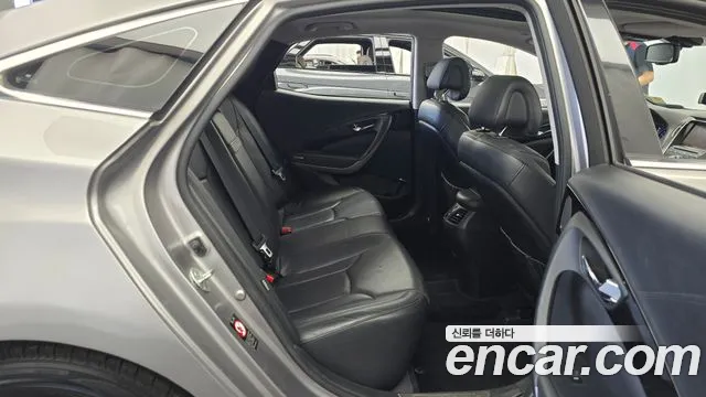 Hyundai Grandeur 2011 thumb 12