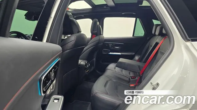 Mercedes-Benz GLC 2024 thumb 12