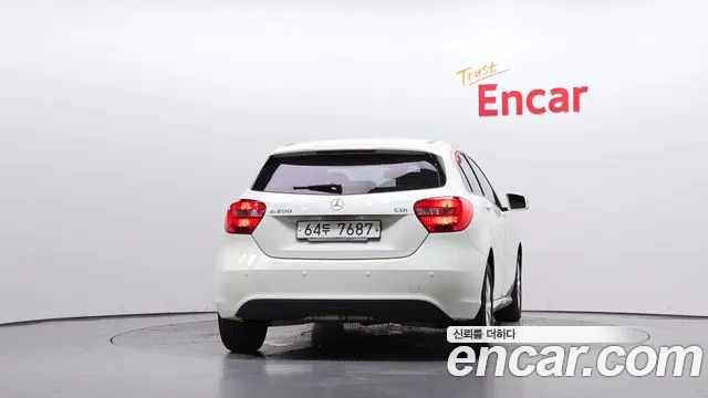 Mercedes-Benz A-Класс 2014 thumb 4