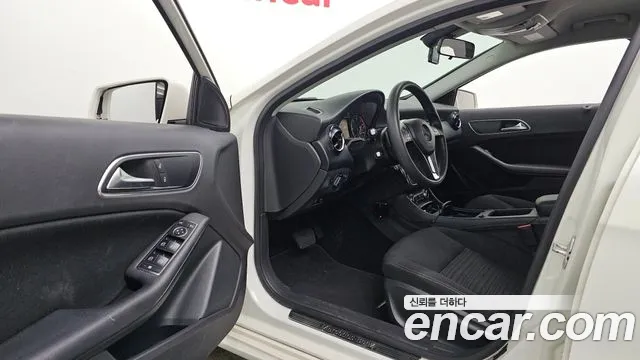 Mercedes-Benz A-Класс 2014 thumb 10