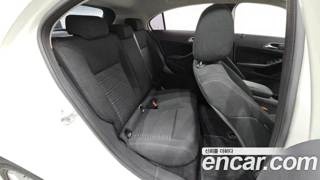 Mercedes-Benz A-Класс 2014 thumb 11