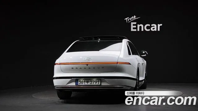 Hyundai Grandeur 2023 thumb 3