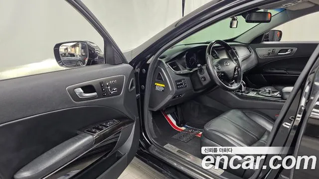 Kia K9 2013 thumb 10