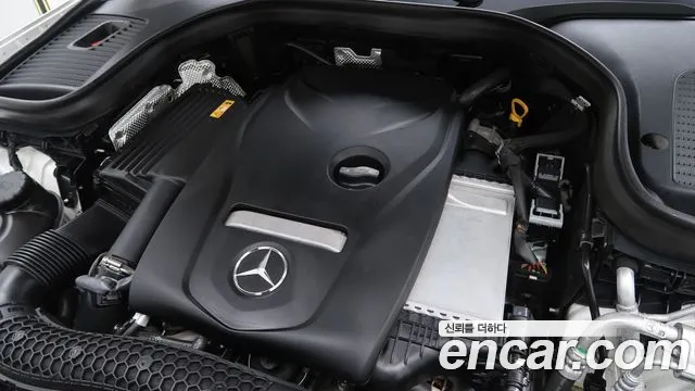 Mercedes-Benz GLC 2019 thumb 6