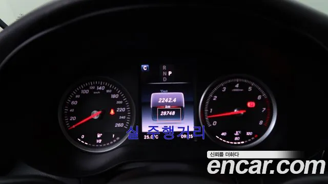 Mercedes-Benz GLC 2019 thumb 8