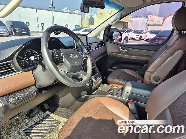Hyundai Starex 2018 thumb 8