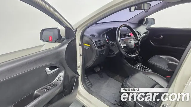 Kia Morning 2015 thumb 10