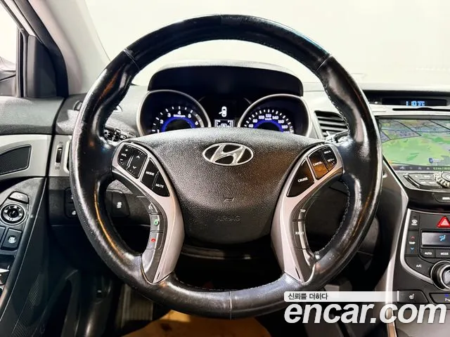 Hyundai Avante 2015 thumb 6