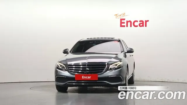 Mercedes-Benz E-Класс 2020 thumb 3