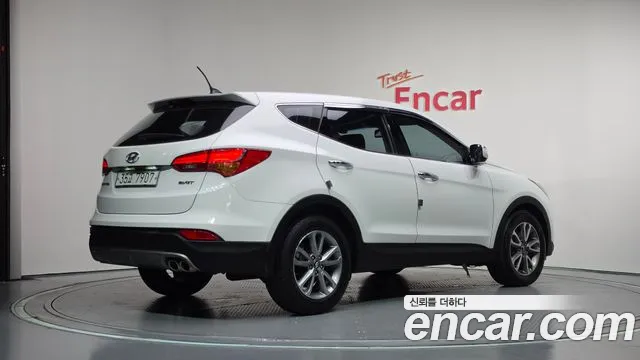 Hyundai Santa Fe 2012 thumb 2