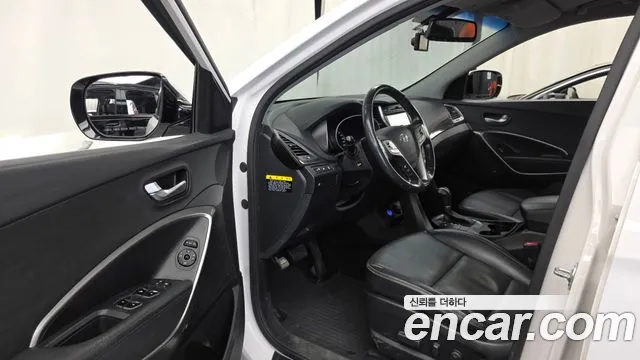 Hyundai Santa Fe 2012 thumb 10