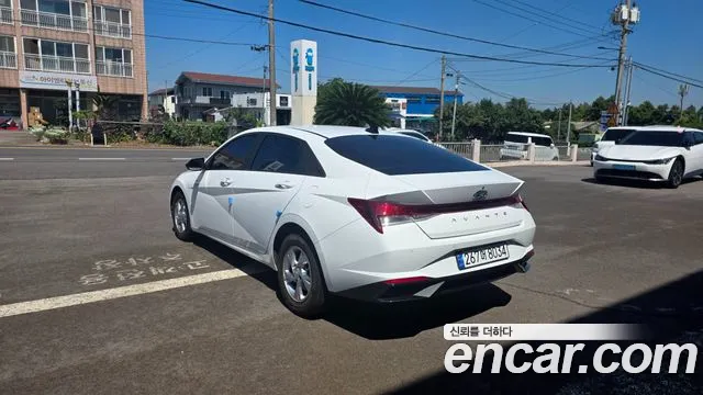 Hyundai Avante 2021 thumb 4