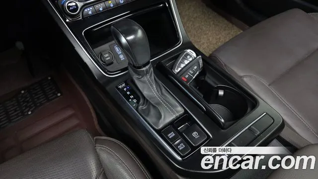 Hyundai Grandeur 2017 thumb 9