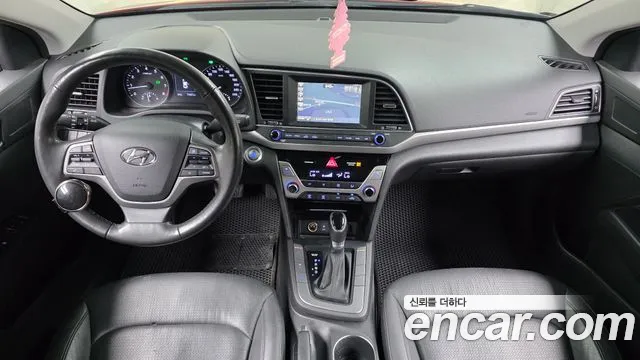 Hyundai Avante 2015 thumb 6