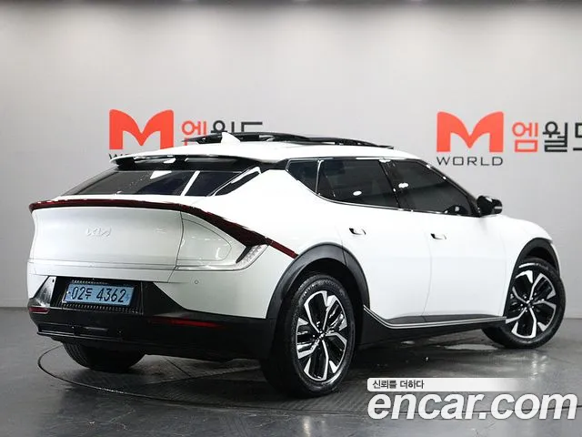 Kia EV6 2021 thumb 3