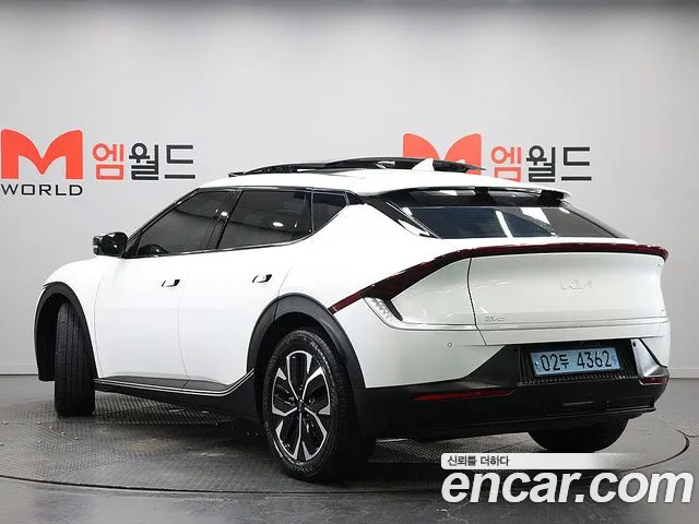 Kia EV6 2021 thumb 4