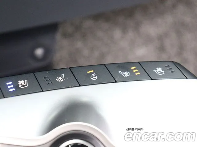 Kia EV6 2021 thumb 10