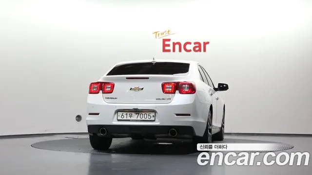 ChevroletGMDaewoo Malibu 2013 thumb 4