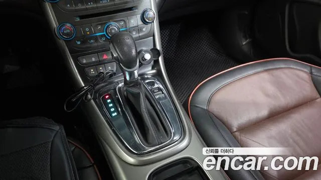ChevroletGMDaewoo Malibu 2013 thumb 9