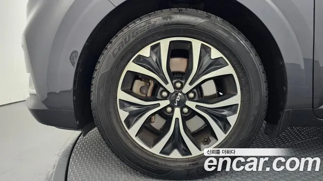 Kia Carnival 2021 thumb 5