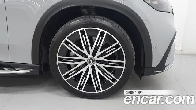 Mercedes-Benz EQE 2023 thumb 5