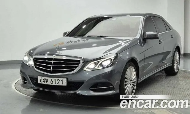Mercedes-Benz E-Класс 2015 thumb 11