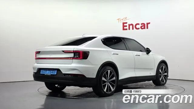 Polestar 2 2022 thumb 2