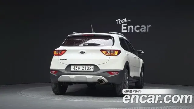 Kia Stonic 2018 thumb 4
