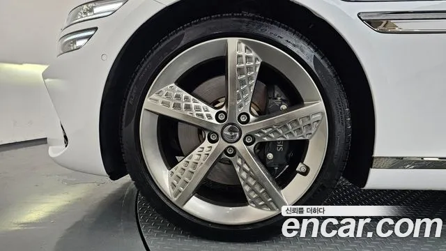 Genesis G80 2024 thumb 5