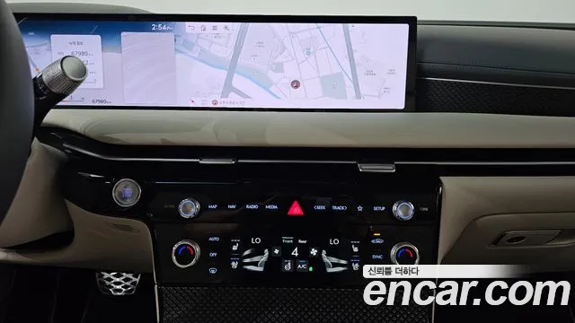 Genesis G80 2024 thumb 12