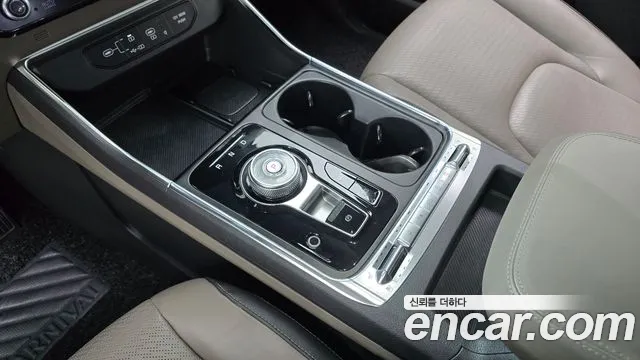 Kia Carnival 2023 thumb 9