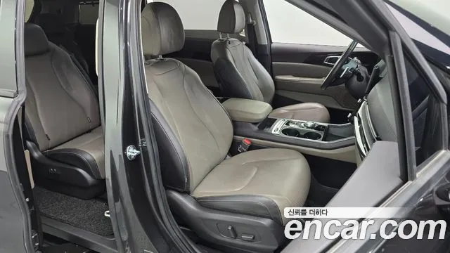Kia Carnival 2023 thumb 12