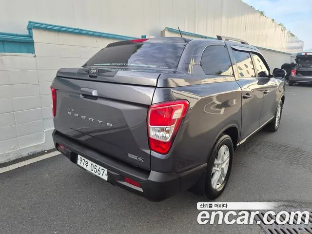 KG_Mobility_Ssangyong Rexton 2019 thumb 4