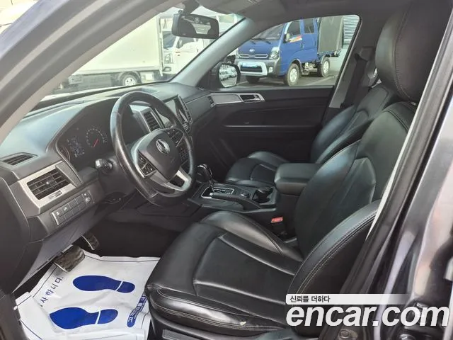 KG_Mobility_Ssangyong Rexton 2019 thumb 7