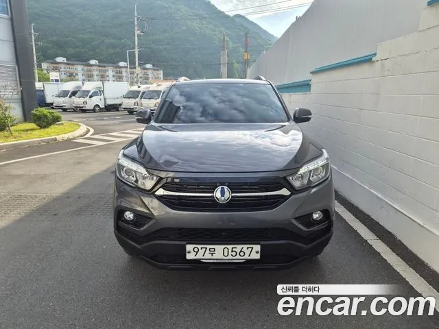 KG_Mobility_Ssangyong Rexton 2019 thumb 11