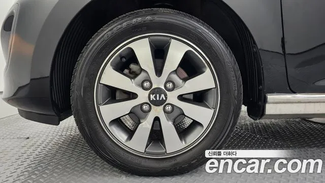 Kia Morning 2013 thumb 5