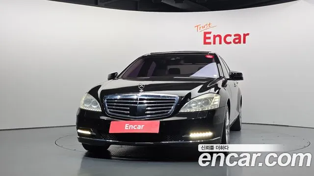 Mercedes-Benz S-Класс 2010 thumb 3