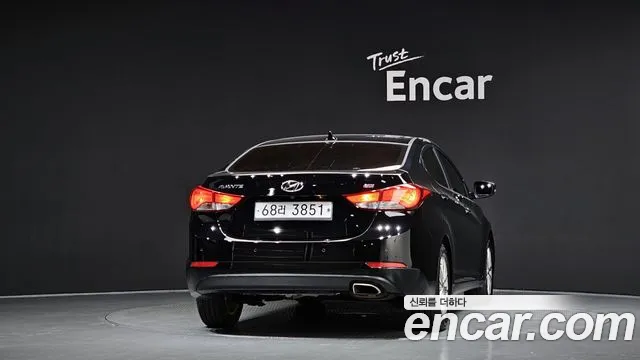 Hyundai Avante 2014 thumb 4
