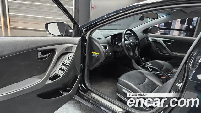 Hyundai Avante 2014 thumb 10