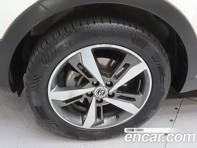 KG_Mobility_Ssangyong KORANDO 2017 thumb 5