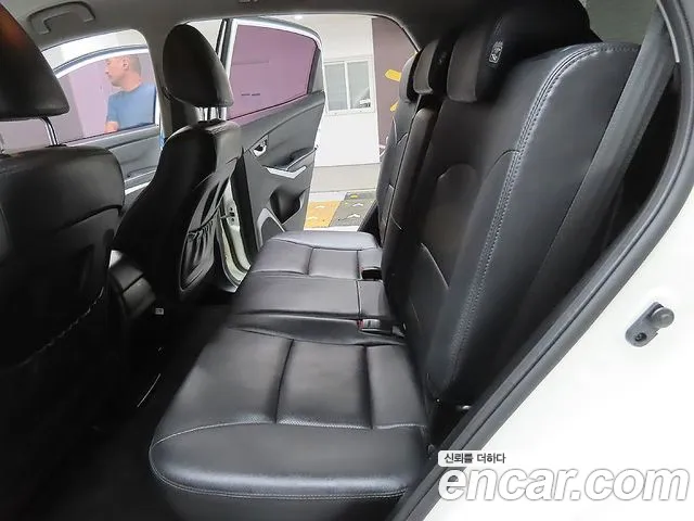 KG_Mobility_Ssangyong KORANDO 2017 thumb 10