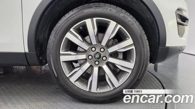 Land Rover Discovery Sport 2018 thumb 5